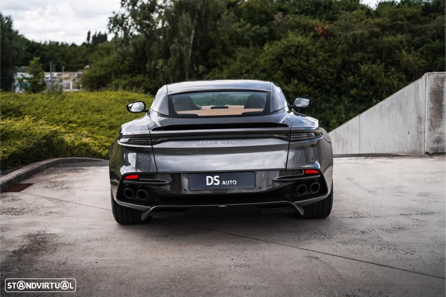 Aston Martin DBS Coupe Superleggera - 7