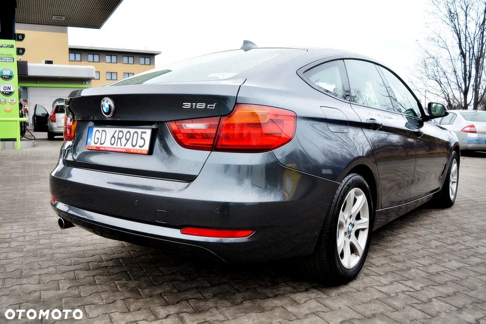 BMW 3GT 318d Modern Line - 30