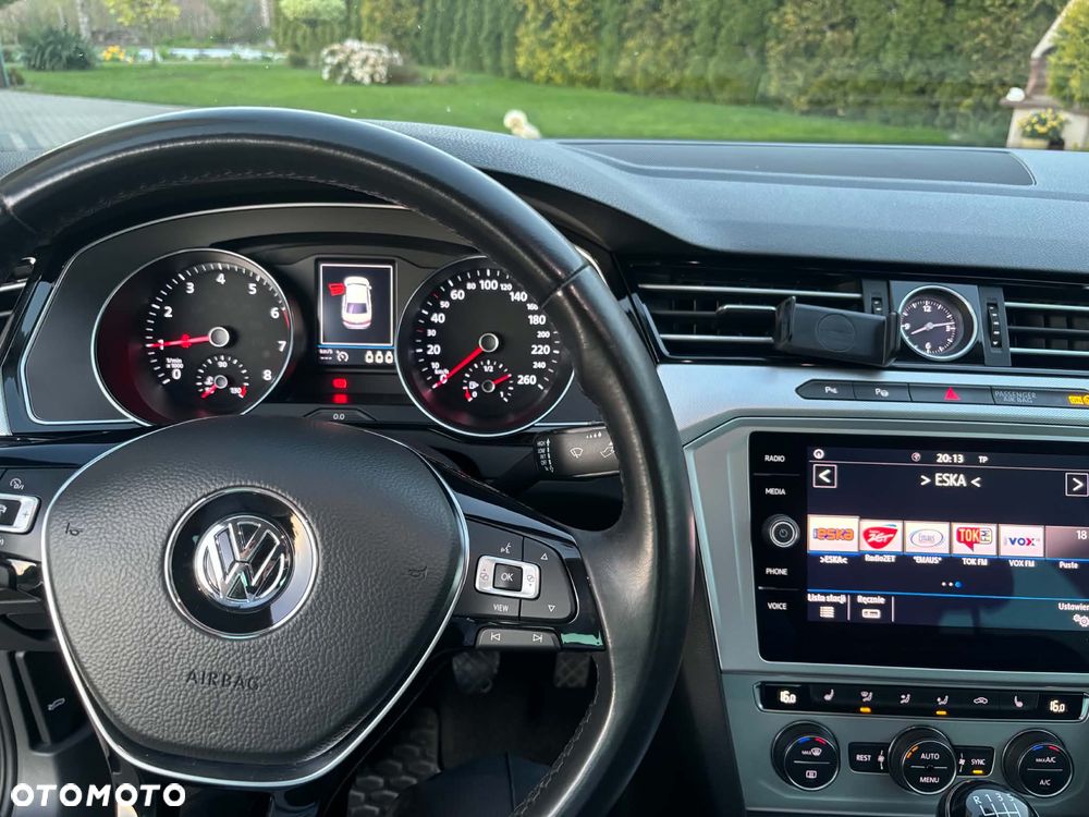 Volkswagen Passat 1.5 TSI EVO Comfortline - 4