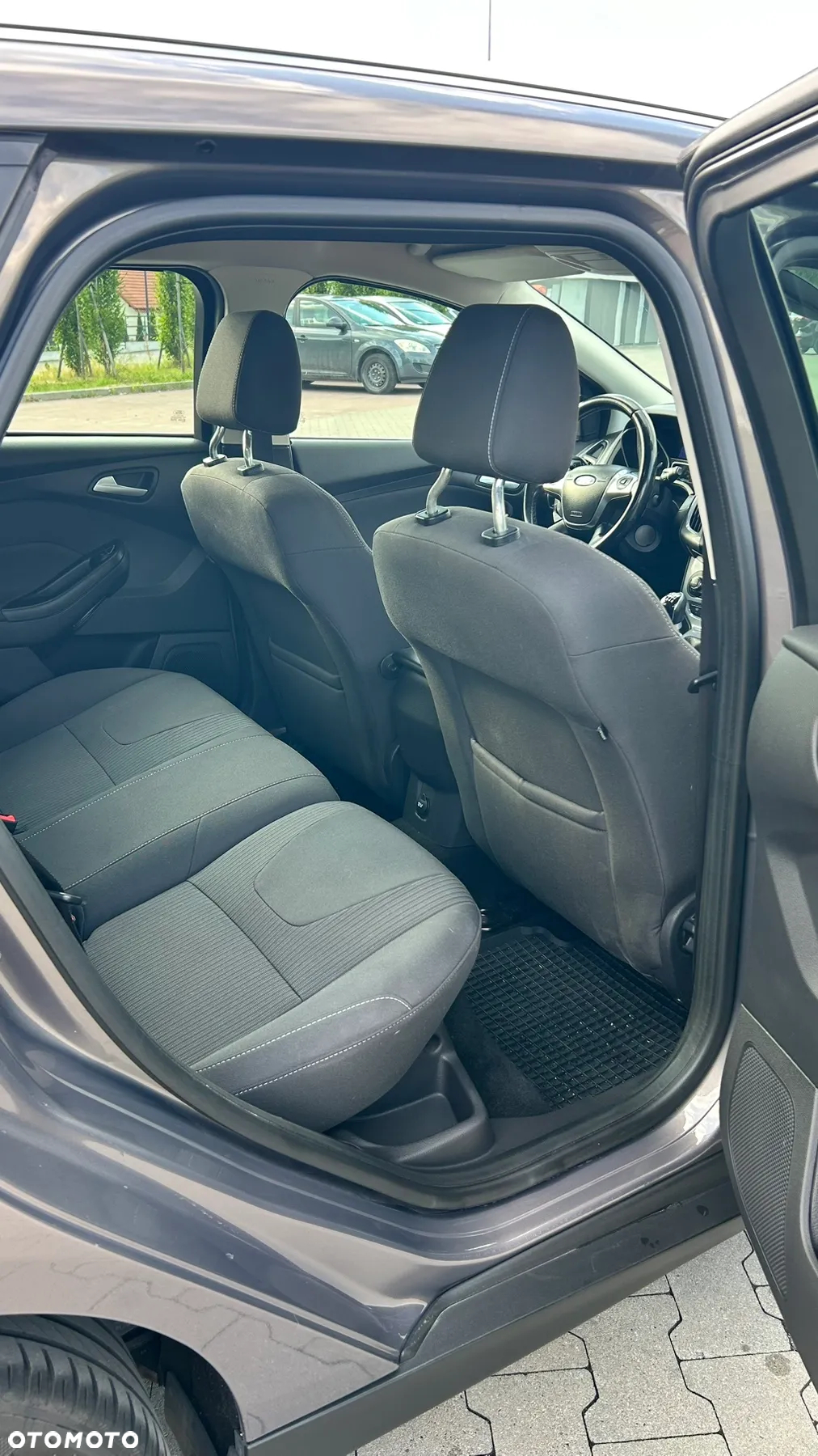 Ford Focus 1.6 TDCi DPF Titanium - 11