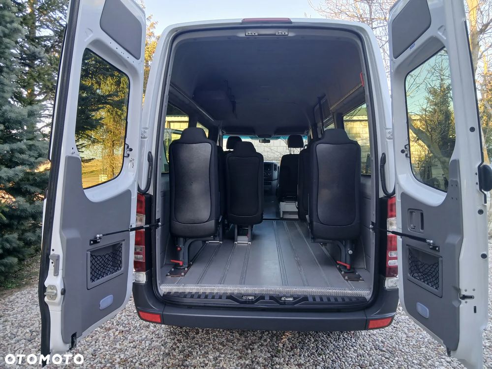 Mercedes-Benz Sprinter - 8