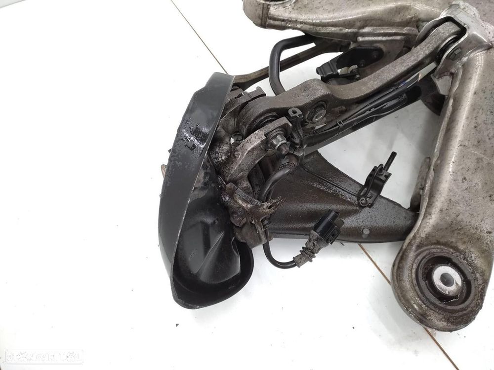 CHARRIOT TRASEIRO AUDI A8 2003 - 3