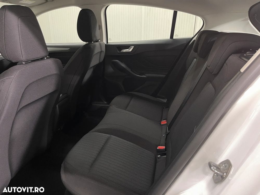 Ford Focus 1.5 EcoBlue Trend Edition - 12