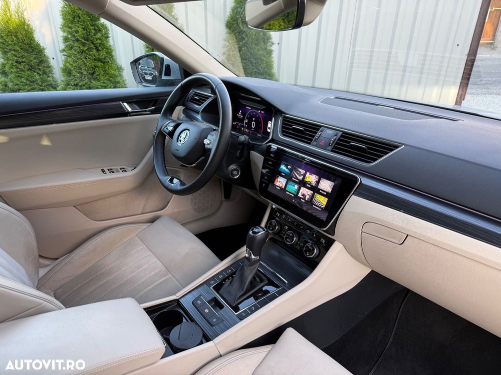Skoda Superb 2.0 TDI 4X4 DSG Style - 27