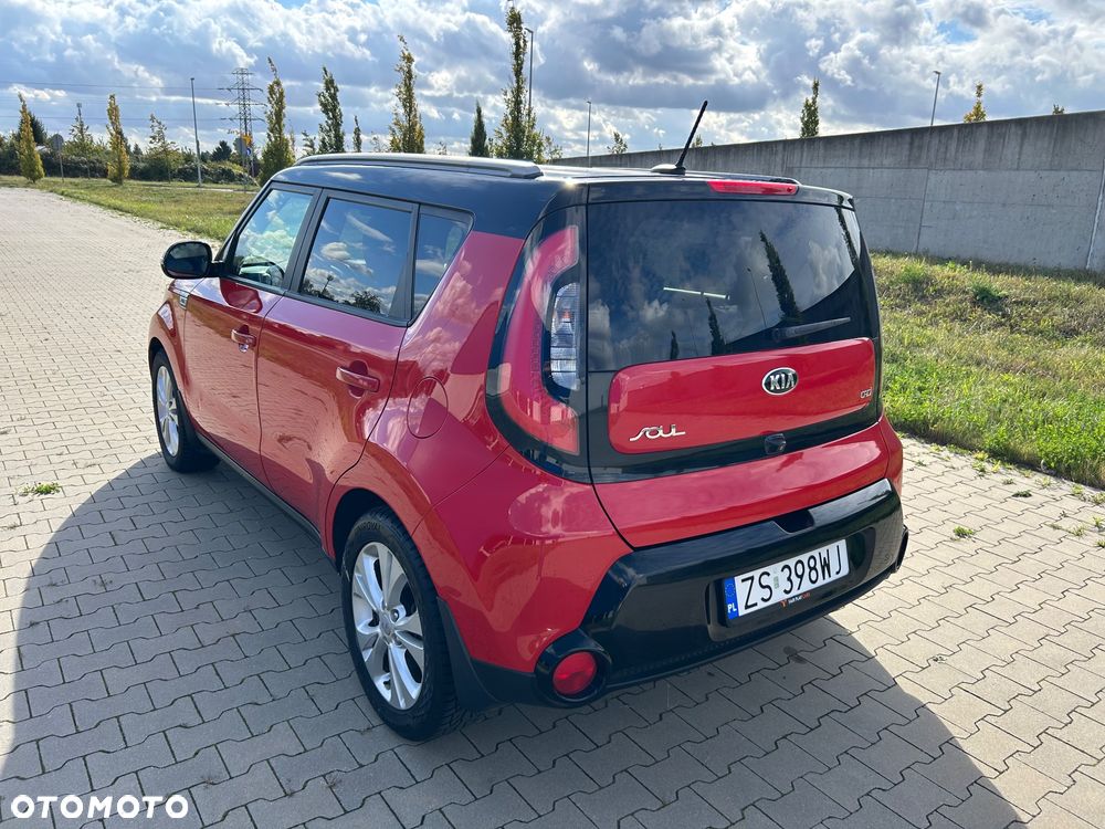 Kia Soul - 4