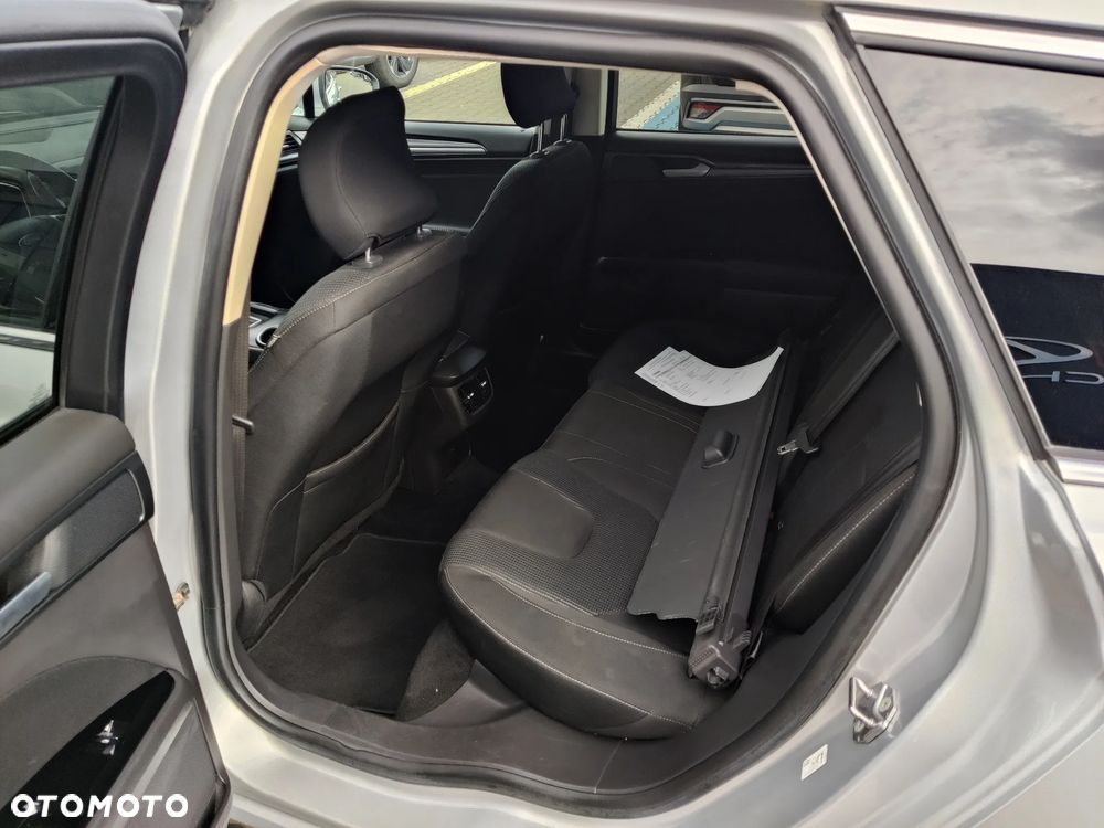 Ford Mondeo 2.0 EcoBlue Titanium - 17