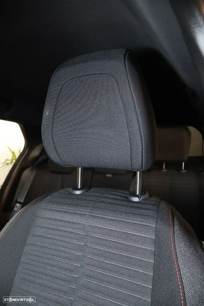 Peugeot 2008 1.2 PureTech Active Pack - 19