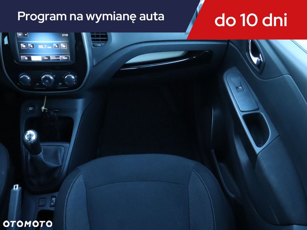 Renault Captur - 10