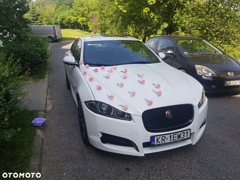 Jaguar Xf 2015 photo 3