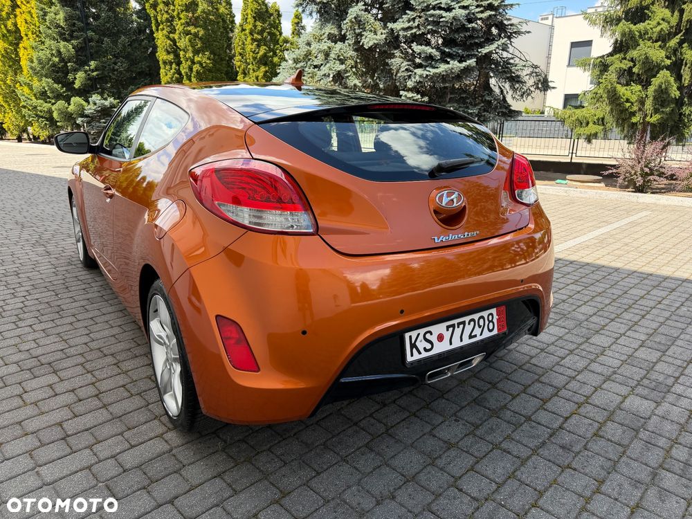 Hyundai Veloster 1.6 Style - 16