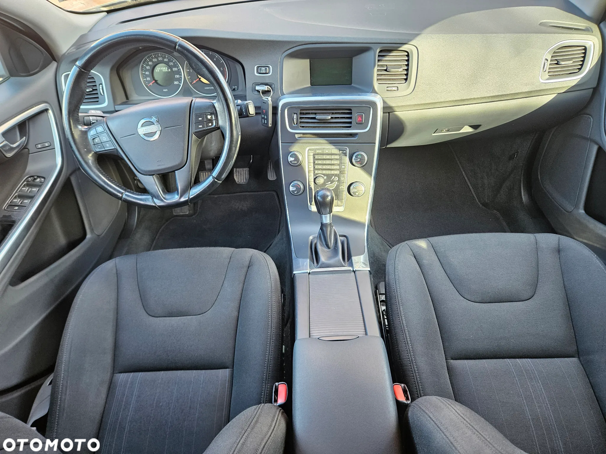 Volvo V60 D2 Base - 5