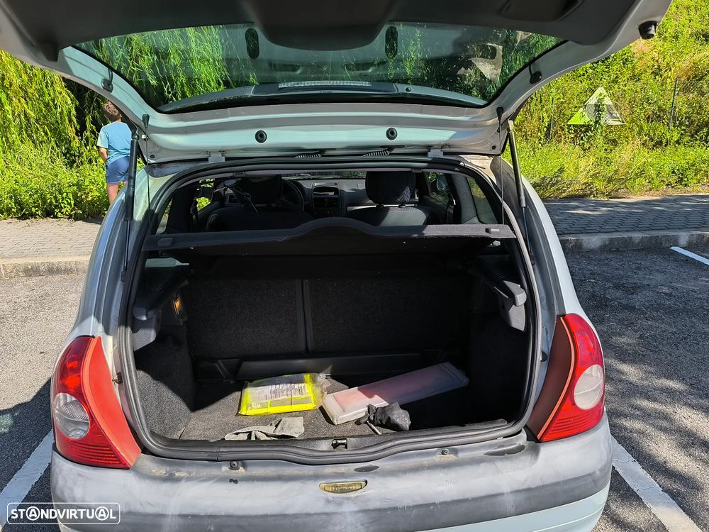 Renault Clio 1.2 16V Dynamique - 3