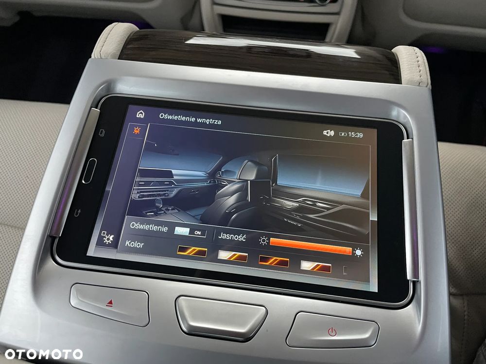 BMW Seria 7 730d xDrive - 31