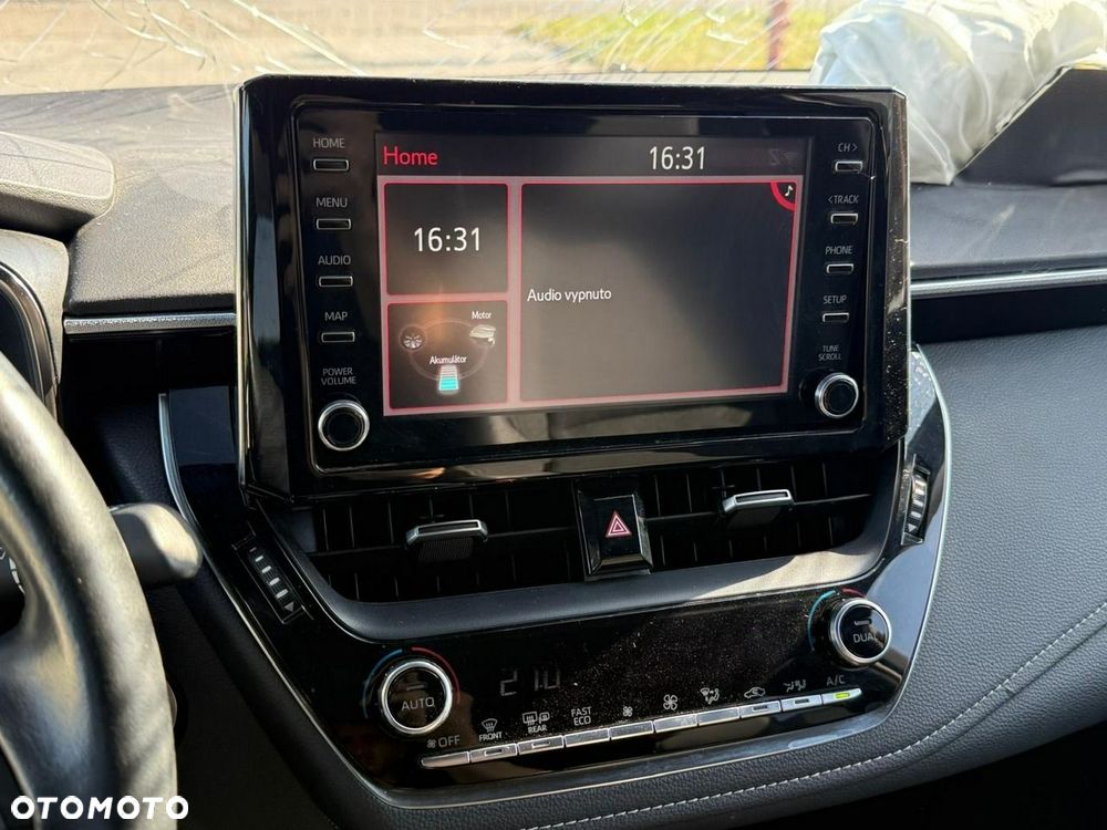 Toyota Corolla 1.8 Hybrid Executive - 24