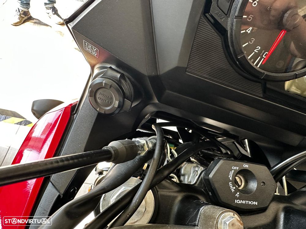 Suzuki DL DL650 XT V-Storm - 19