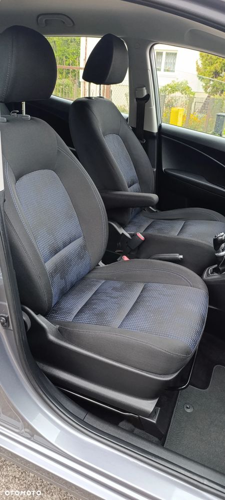 Hyundai ix20 - 14
