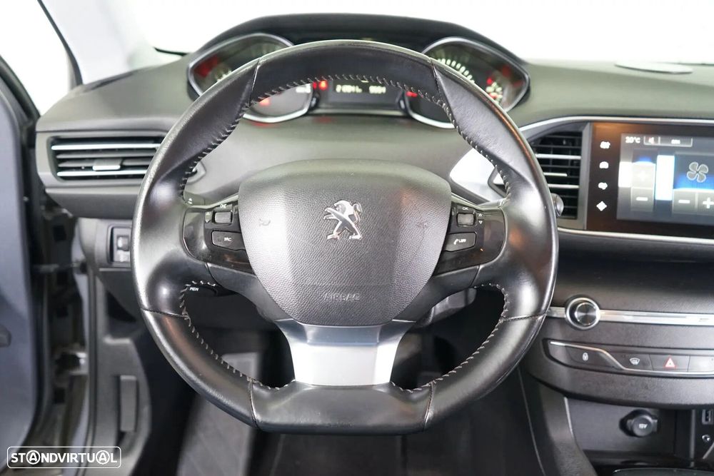 Peugeot 308 SW 1.6 BlueHDi Style - 17