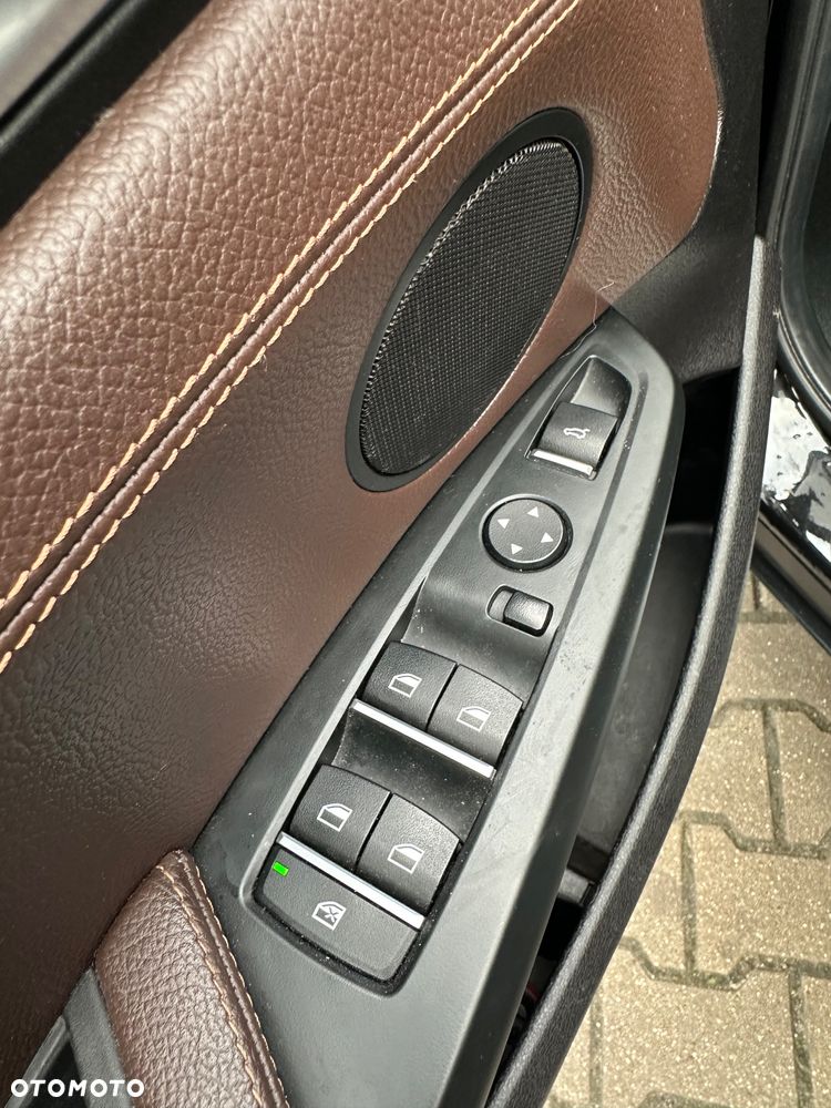 BMW X4 xDrive28i xLine - 14