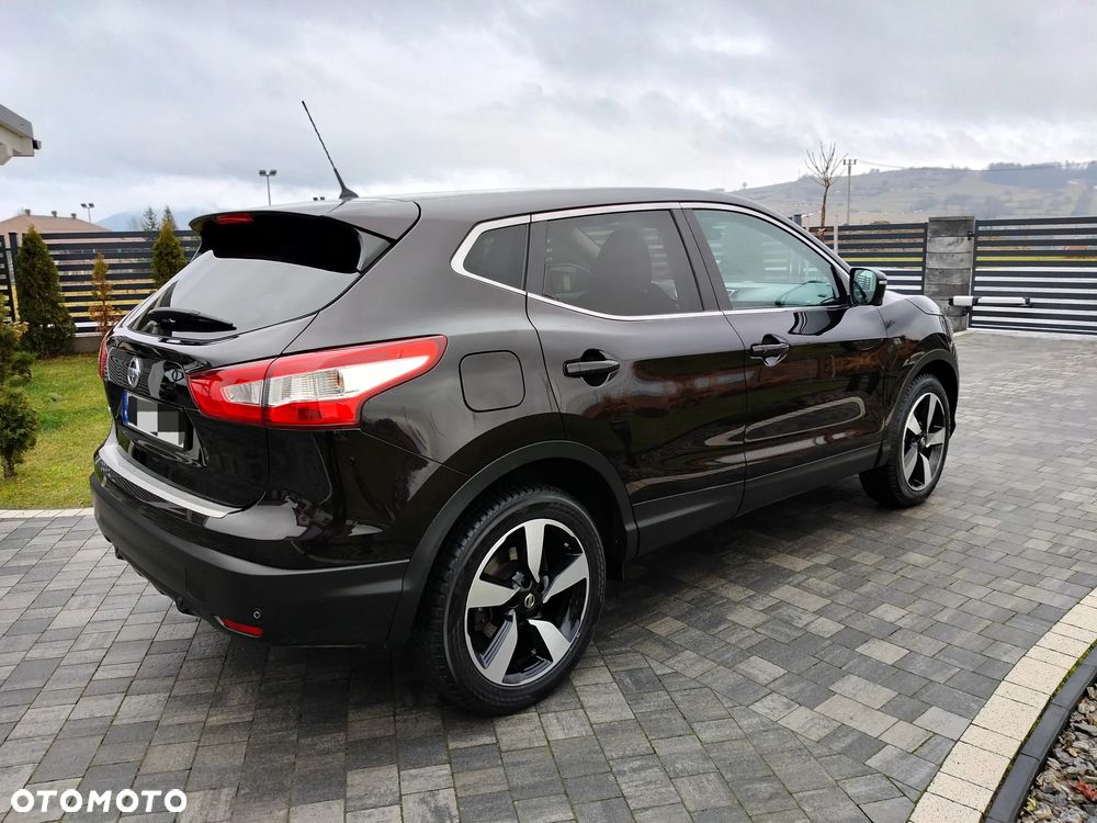 Nissan Qashqai 1.2 DIG-T N-Connecta - 10