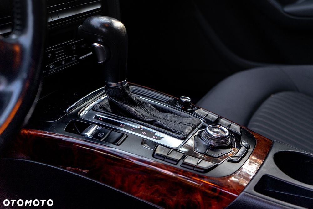 Audi A4 Avant 2.0 TDI Multitronic - 7