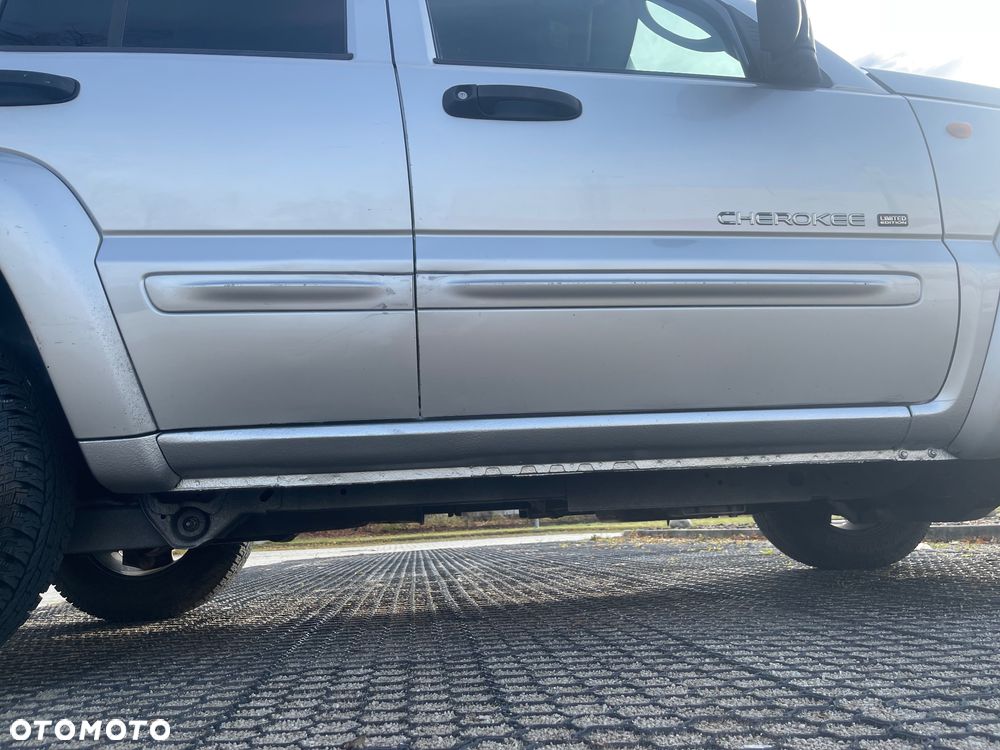 Jeep Cherokee ver-2-8l-crd-limited - 11