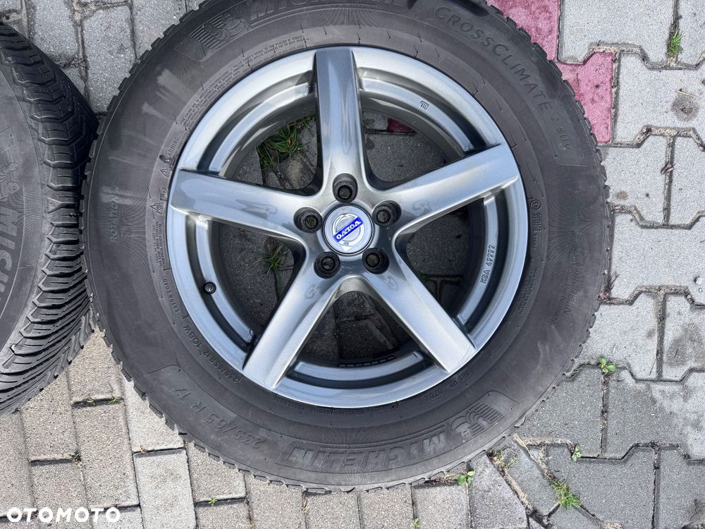 Felgi VolvoXC60 235/65/17 MICHELIN CROSSCLIMATE2 - 3