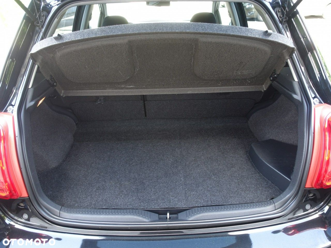 Toyota Auris - 16