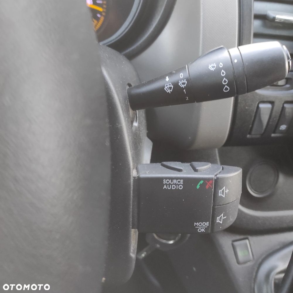 Renault Trafic - 27