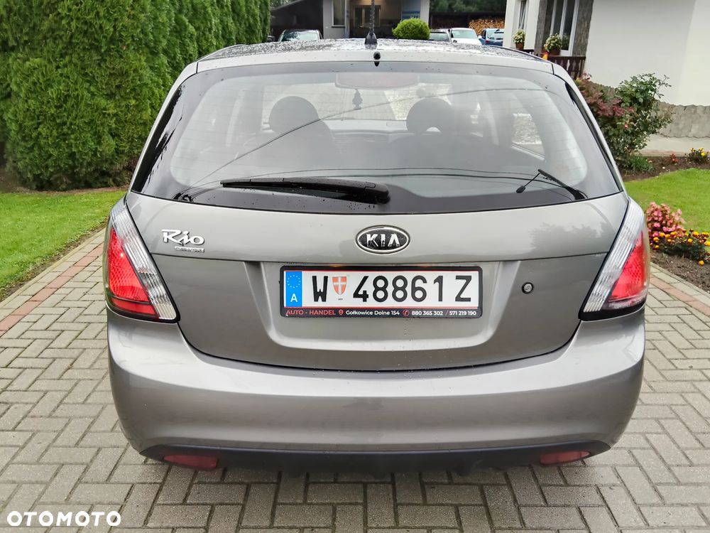 Kia Rio 1.4 EX Top - 15