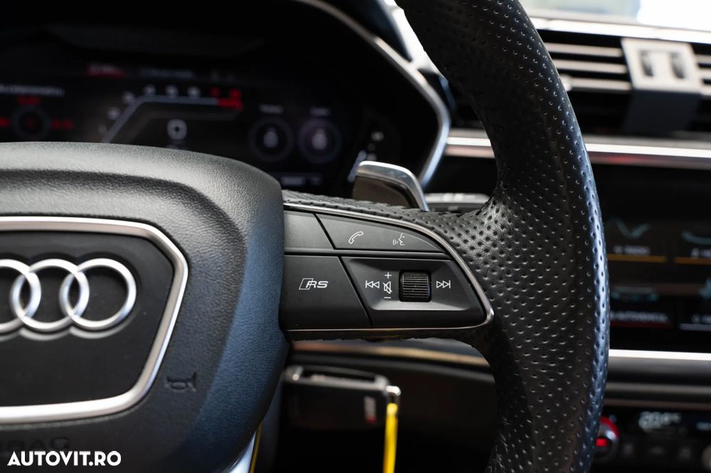 Audi RS Q3 2.5 TFSI quattro S tronic - 23
