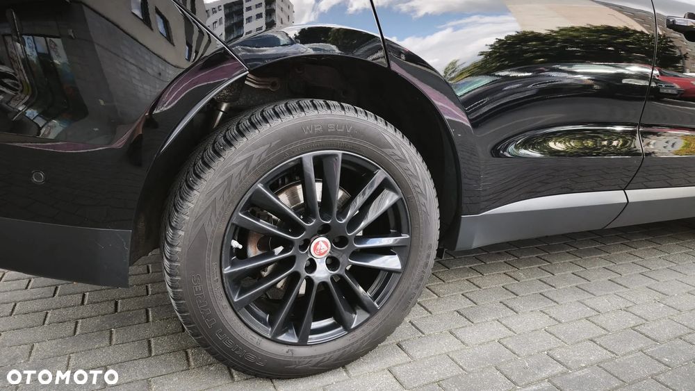 Jaguar F-Pace 2.0 i4D RWD Pure - 10