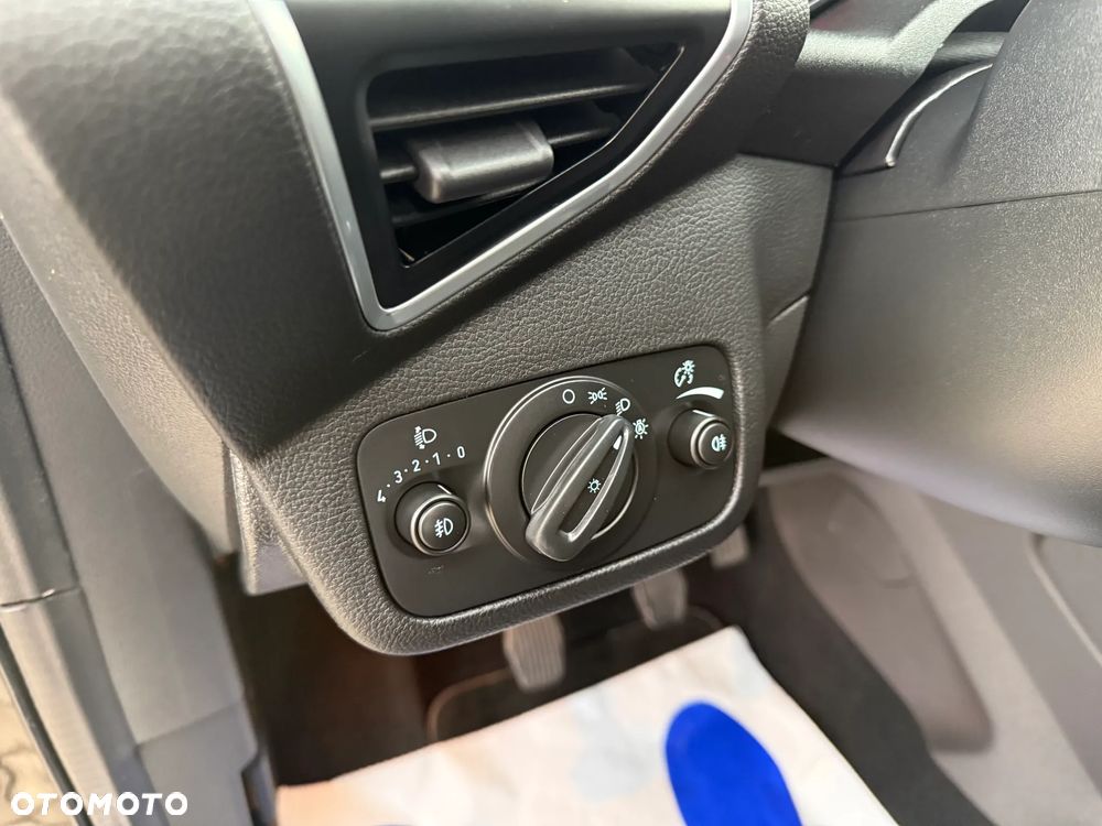 Ford Kuga 1.6 EcoBoost 2x4 Titanium - 33