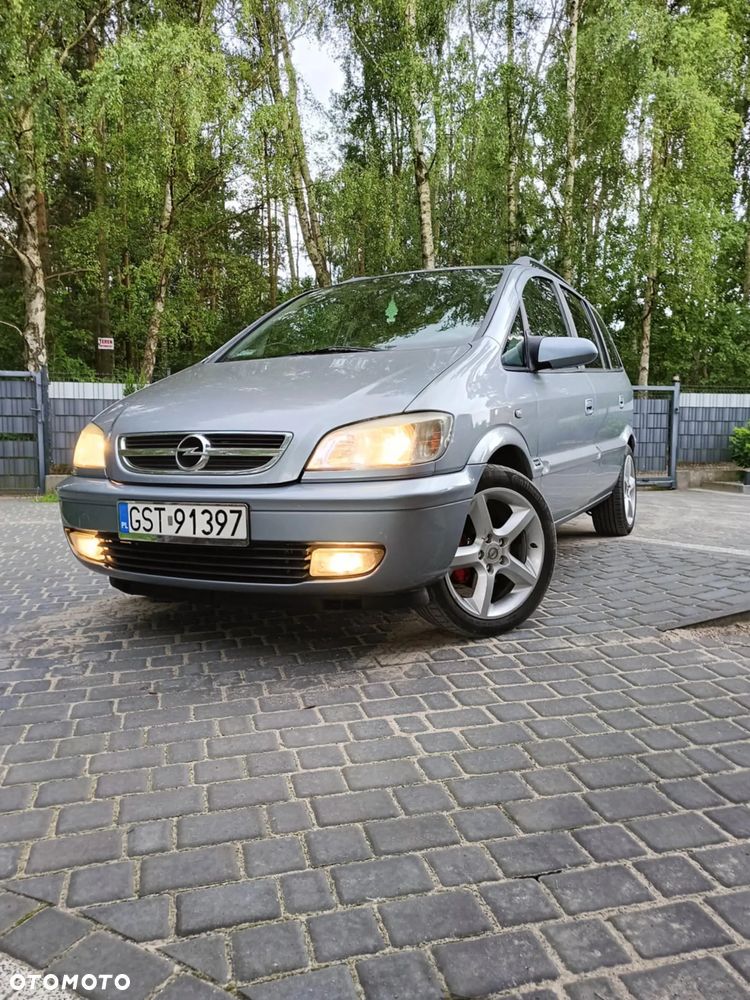 Opel Zafira 1.8 16V Elegance - 1
