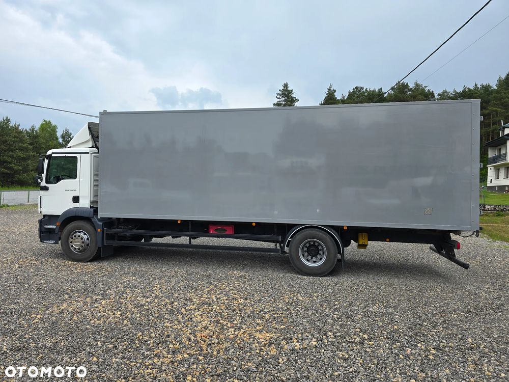 MAN TGM - 8