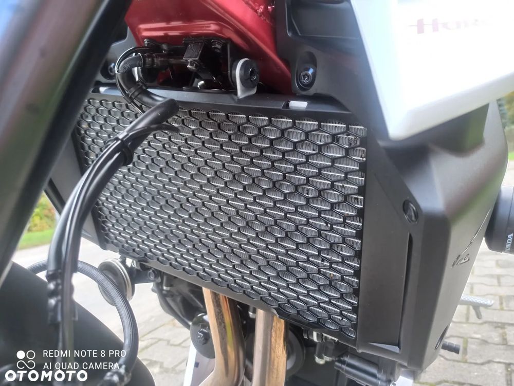 Honda Hornet - 22