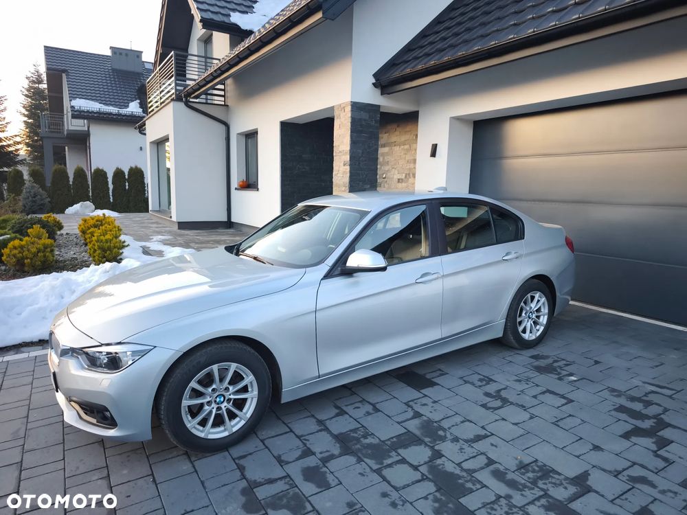 BMW Seria 3 318i Advantage - 4