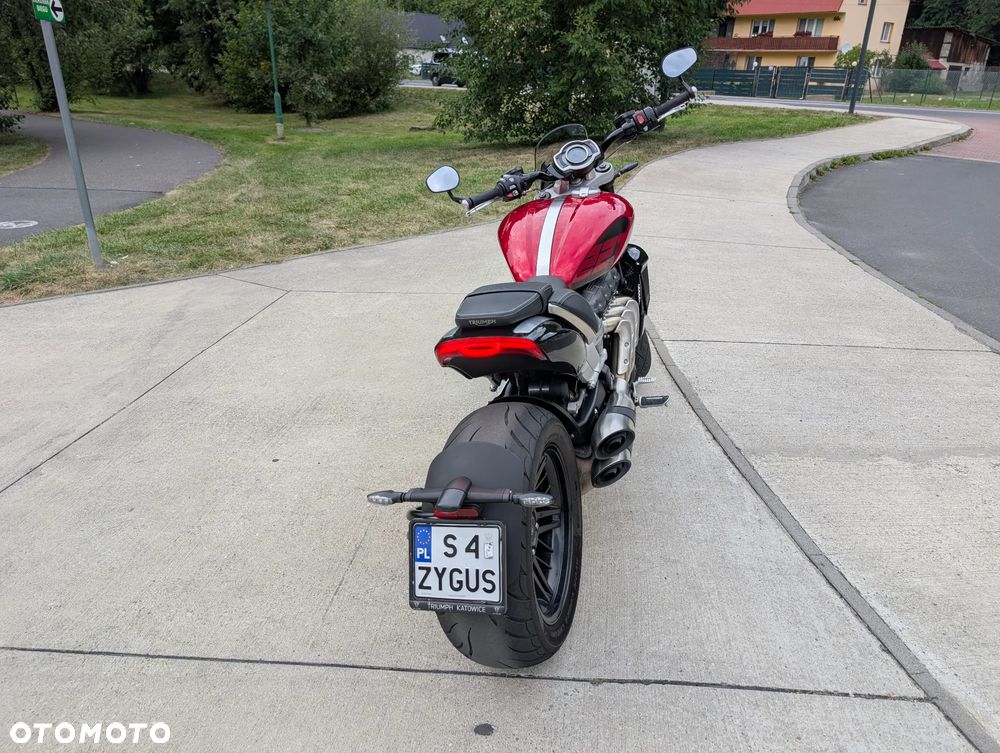 Triumph Rocket - 4