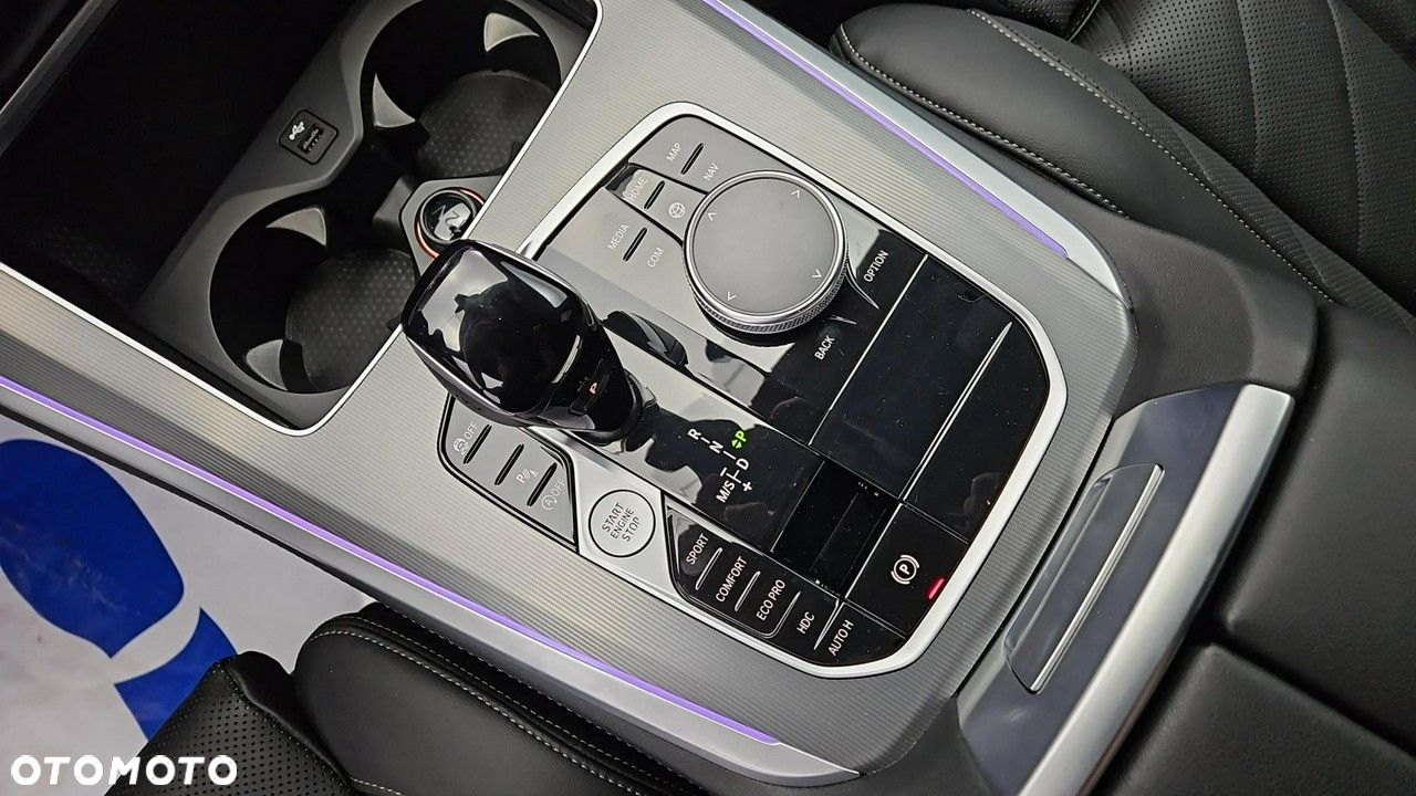 BMW X5 xDrive25d - 18