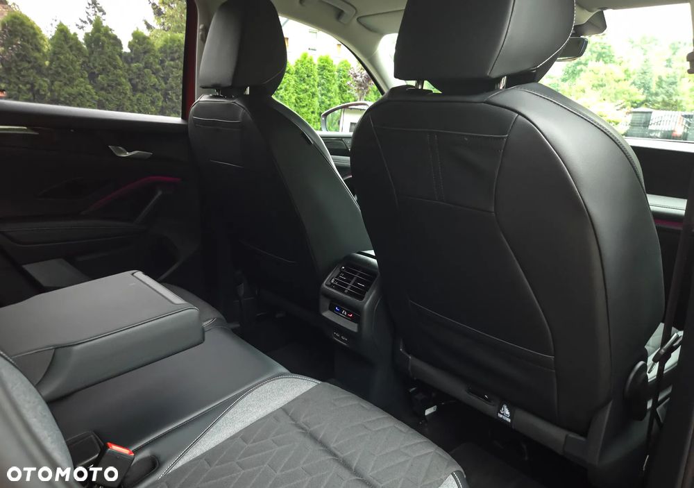 Volkswagen Tiguan 2.0 TDI SCR DSG Goal - 37