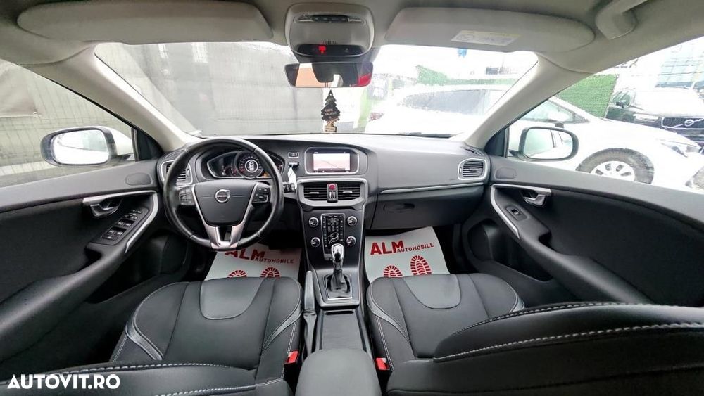 Volvo V40 - 10