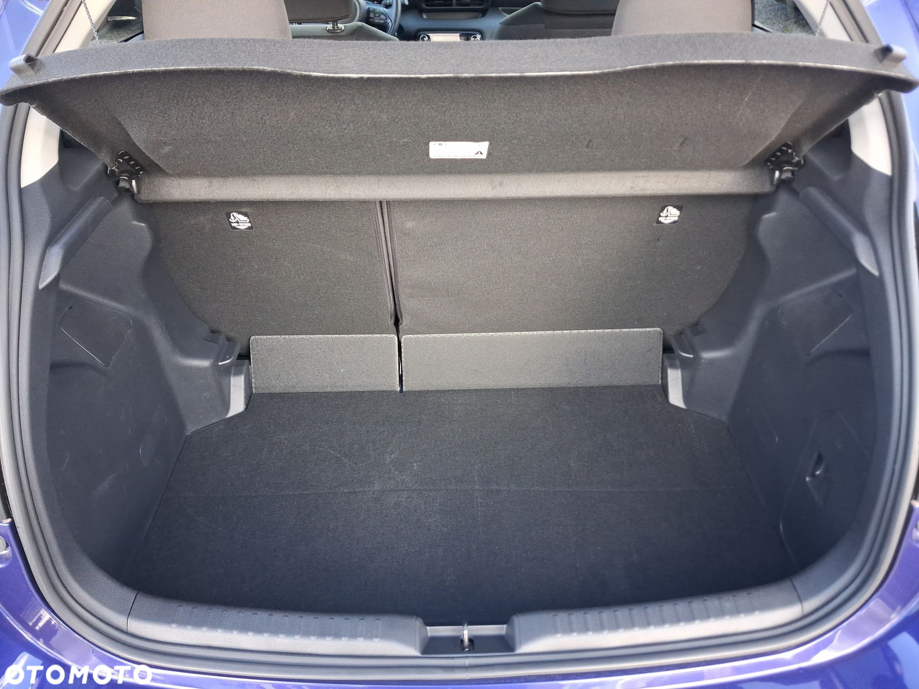 Toyota Yaris Hybrid 1.5 Style - 13