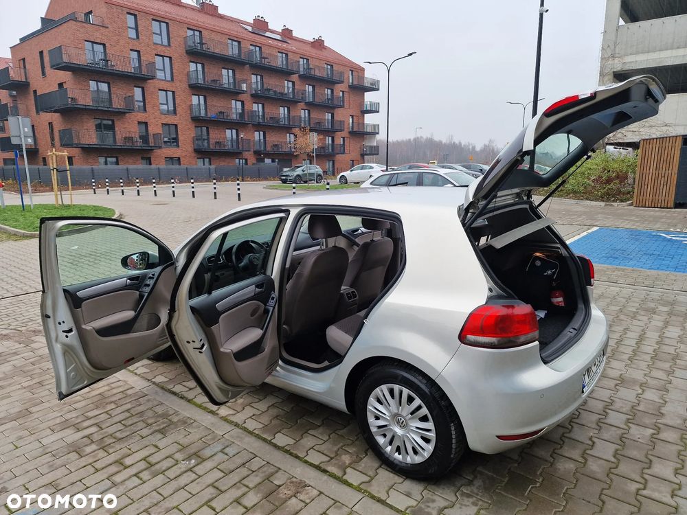 Volkswagen Golf 1.4 Comfortline - 11