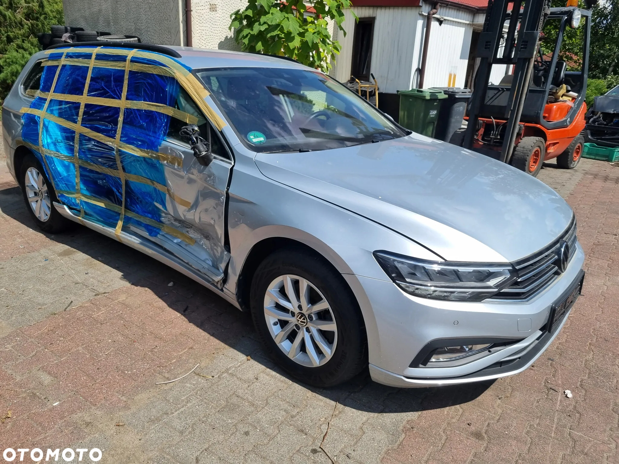 Volkswagen Passat Variant 2.0 TDI DSG (BlueMotion Technology) Highline - 18