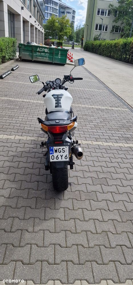 Honda CBF - 2