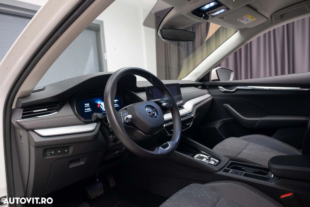 Skoda Octavia 2.0 TDI DSG 4X4 Style - 21