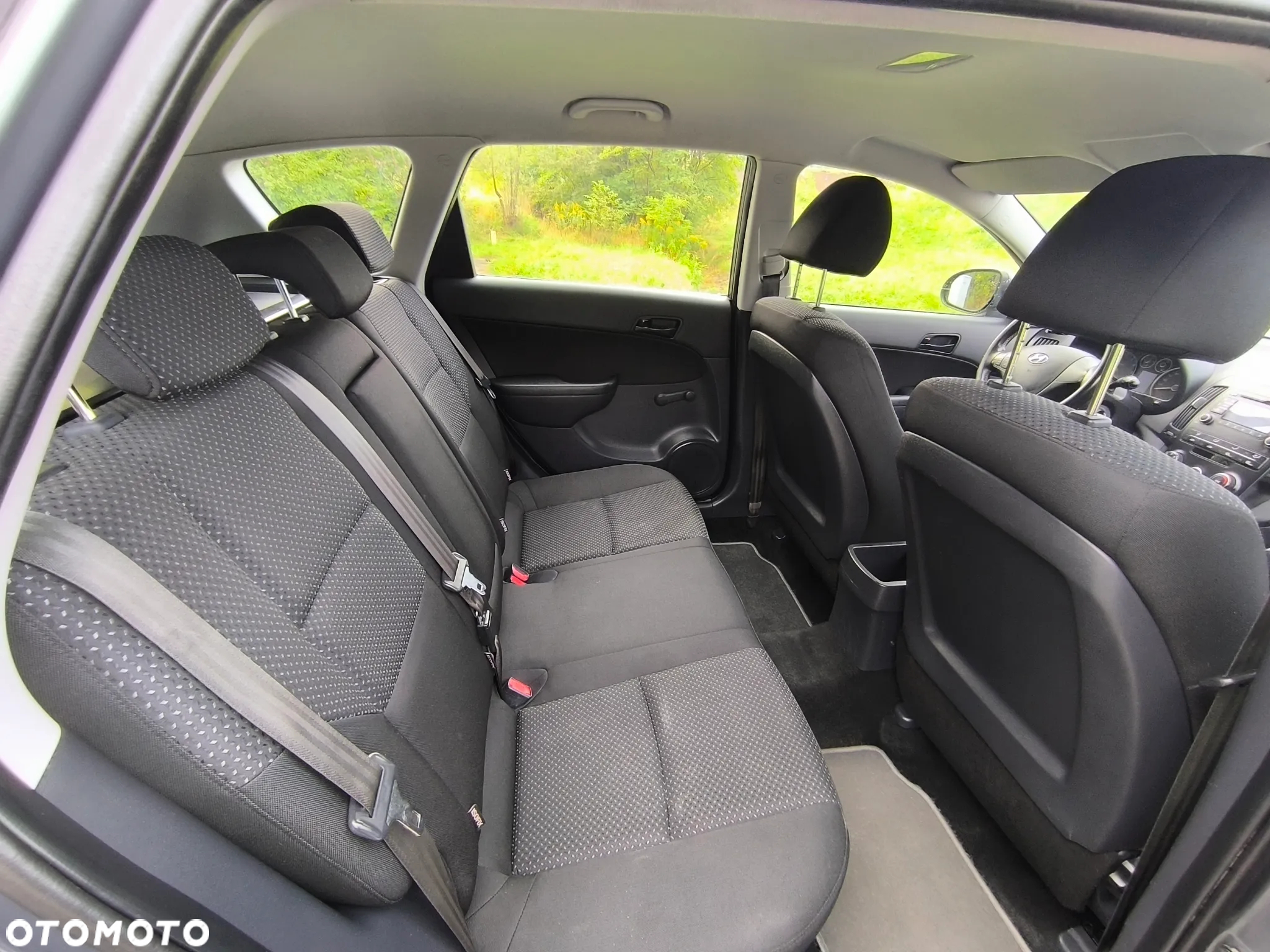 Hyundai i30 1.4 Base + World Cup - 4