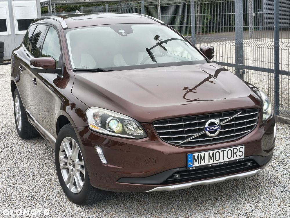 Volvo XC 60 D4 Geartronic Summum - 3
