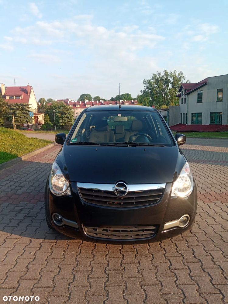 Opel Agila