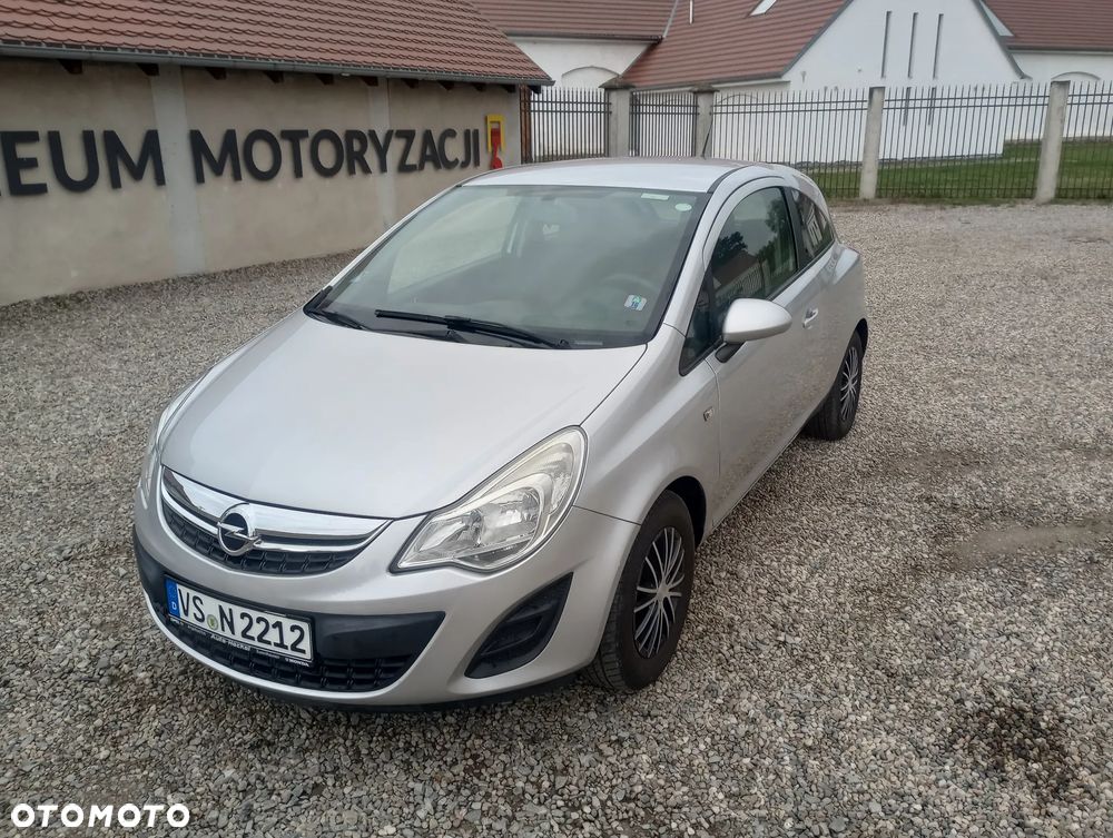 Opel Corsa 1.2 16V Edition / Active - 1