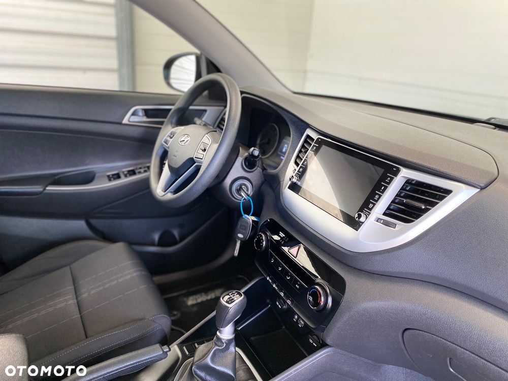 Hyundai Tucson blue 1.6 GDi 2WD Advantage - 12